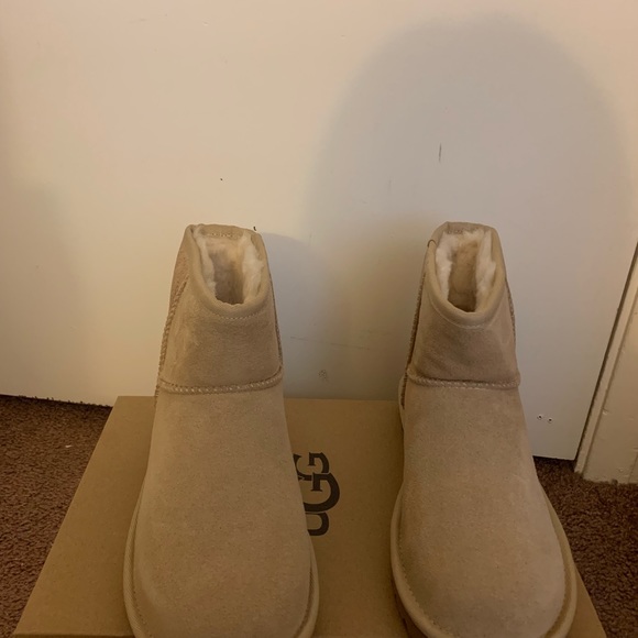 NIB UGG Classic Mini Snake Boots - Picture 2 of 4